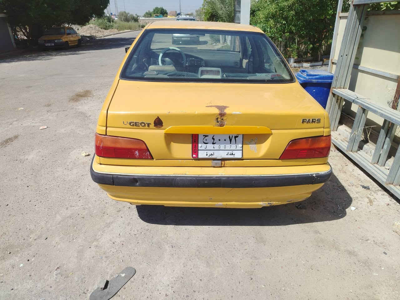 اسلام عليكم بيجو بارص مديل 15سياره رقم بغداد  مابيها ضربه بس بنيد طاير كير مكينه جديدات قبل سبوع مجفتها وكير جديد مستعجل عل بيعها  رقم ***********سعر 30بيها مجال قليل

