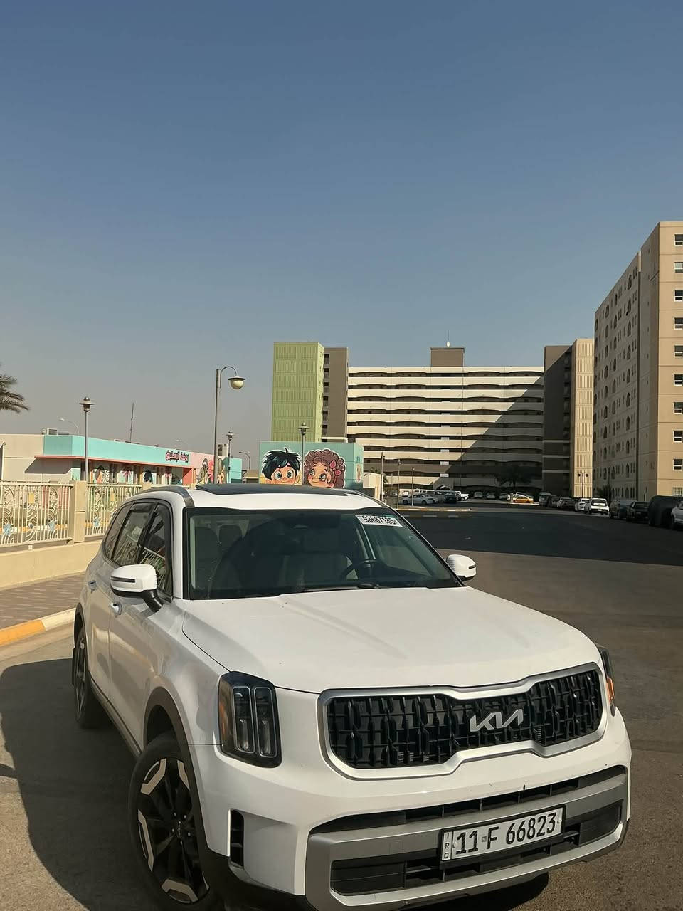 السلام عليكم اخوان 
كيا تيلورايد 2024 للبيع وبالعافيه على ياخذها لان سياره جديده جداً 
لون ابيض فول مواصفات كشنات منفصل VIP 
رقم بغداد شهداء باسمي اسويلك وكاله عامه باسم المشتري
ماشيه ١٦ الف 
تخم تاير اصلي  
حادث باب نفسه معدل ومصبوغ وصور الحادث مرفقه مع المنشور حادثه جدا خفيف بدون ايرباك
بجم امامي وخلفي كبس 
السياره كفاله عامه كير مكينه لغود شواصي 
مكاني بغداد مجمع بسمايه السكني 
للاتصال 
***********
