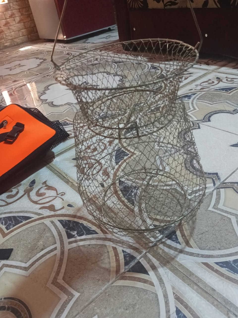 ويل حجم چبير وخيط 100م  والستان  ب 5
عياشه مرتبه  سحاب.  ب15
گرگور سيم حجم صغير ب4
فيدرات عمل ع 2000
***********

