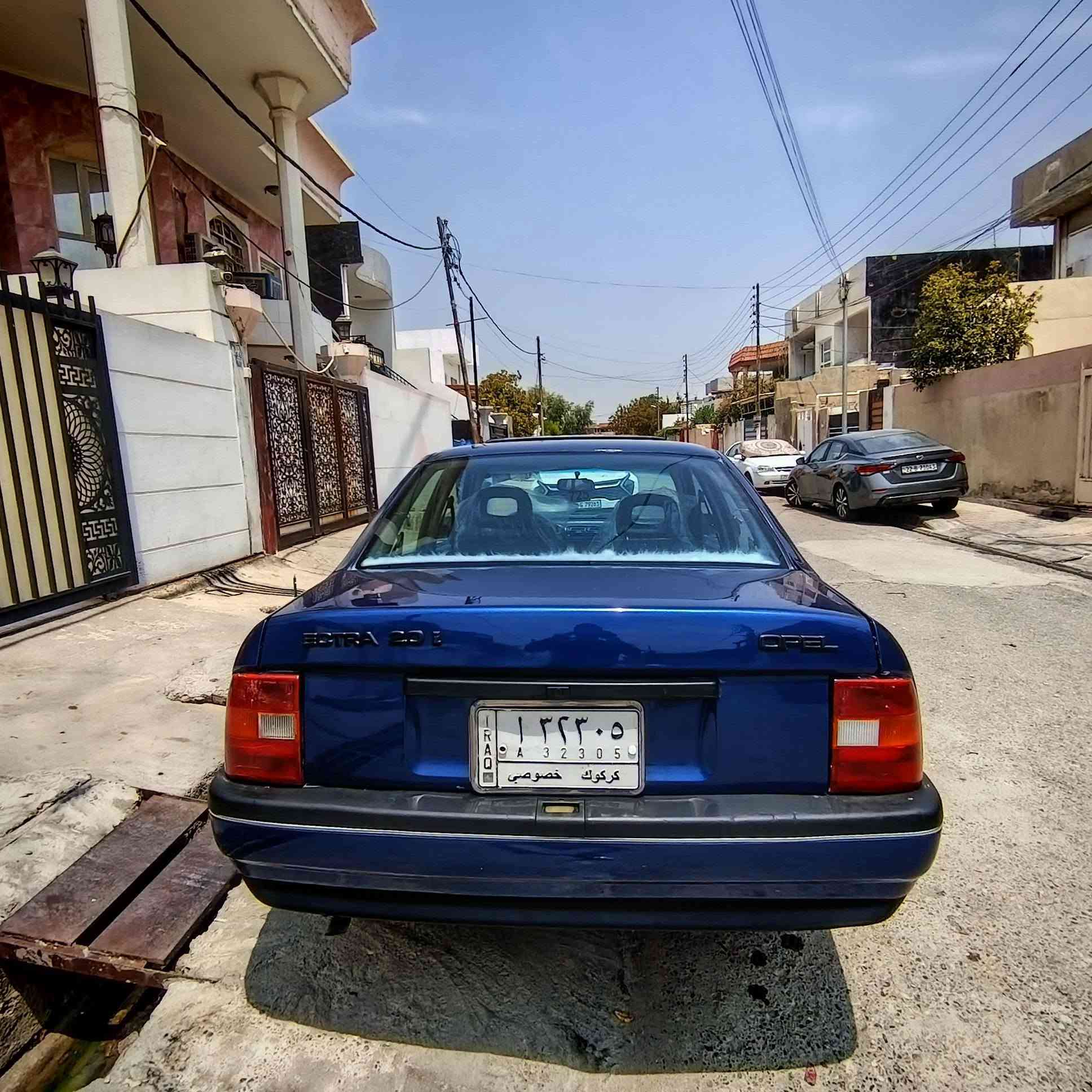 اوبل فكترا 1992 /2.0
سنويه مشروع وطني لحد نهايت 27 وكيل اول اني

تفتر بانزين بي

سياره بدون ضربه وخياس

كير محرك شرط لاصرف لابوخار

فقط صبغ جماليه

#سعر 41بي مجال بسيط لاستفسار اتصل على الهاتف ***********
