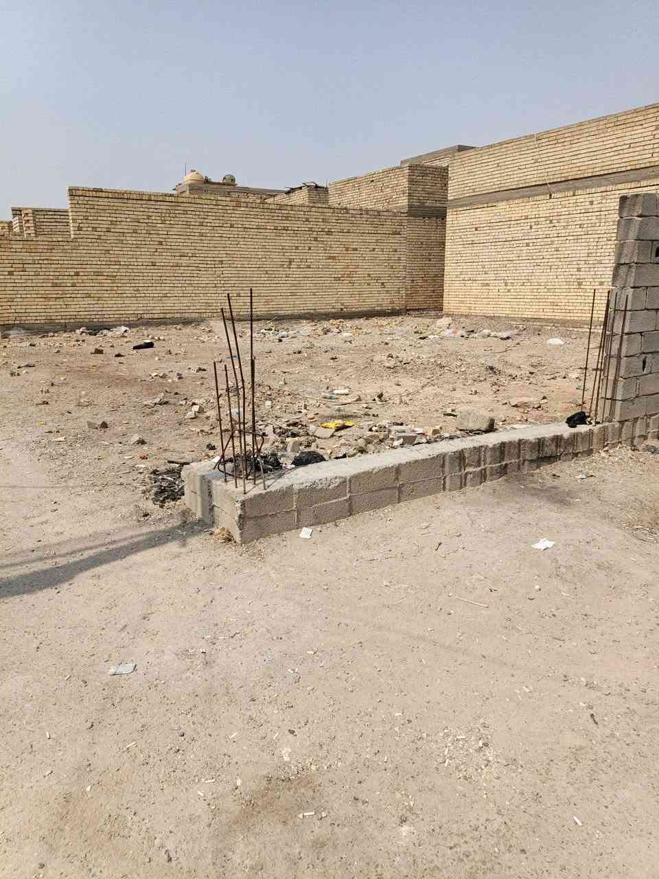سلام عليكم  يوجد قطعه ارض البيع 195متر ركن  المكان حي دجله وره معارض  الواجه 13 ونزال 15 كامله خدمات متوفره  السعر 58 وبيه مجال اي سفسار *********** اواساب      ***********
