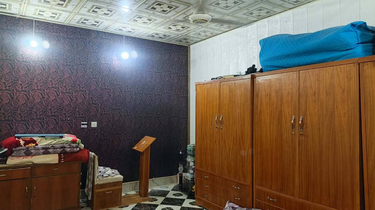 بيت ركن للبيع في سبعه نيسان بفرع سكله خورشيد بي غرفتين نوم وهول واستقبال ومطبخ وصحيات داخلي وخارجي وكراج والبيت كله سيراميك وسقف ثانوي مساحتة 125م السعر 37 وبي مجال  للاستفسار
بيت ركن للبيع في سبعه نيسان بفرع سكله خورشيد بي غرفتين نوم وهول واستقبال ومطبخ وصحيات داخلي وخارجي وكراج والبيت كله سيراميك وسقف ثانوي مساحتة 125م السعر 37 وبي مجال  للاستفسار
***********
