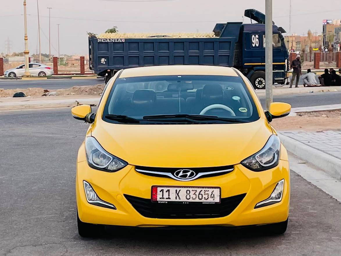 سلام عليكم البيع هونداي إلنترا موديل 2016 وارد امريكي حادث باب فقط ولباقي مكفولة كفالة عامة اليبل وآحد فول مواصفات سيارة جديدة وجاهزة من كلشي تبريد ثلج حدادية تخم تاير كير ومكينة 1800 دوش مكفولات سنويه الغايه 2030 هيه غرامات مصفره السعر 98 لاستفسار علا رقم *********** مكان سيارة كربلاء
