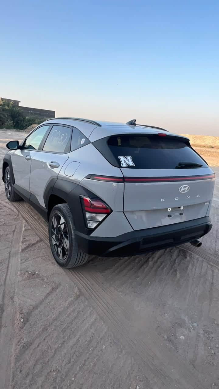 مكلف بالنشر  السلام عليكم هونداي كونا موديل 2024  فئه  HTRAC SEL بأسمي بدون رقم تبديل بنيد فقط وجاملغ امامي فقط صبغ وجاملغ الخلفي صار بي بارد  بدون دواخل ماشية 19الف ميل سيارة لون اسمنتي مكينة 2000 دوش 
المكان البصرة المدينة 
***********
• كير تعليك وشفتات بالستيرن
• شاشة كبيرة متصله
• نقطة عمياء  واشارة بالمرايات
• كاميرا خلفية وعرض
•تبريد امامي خلفي
•تشغيل عن بعد 
• كرسي كهرباء وتدفئة
• رادارات امامي وخلفي وجانبي
• مثبت سرعه ومانع انزلاق
• بصمة تشغيل وابواب
• شحن وايرلس
 • هاند بريك بصمة
• نظام قيادة ذاتية 
• اضوية اماميه وخلفية زنون LED
 • ويل قياس 18 تخم تاير
