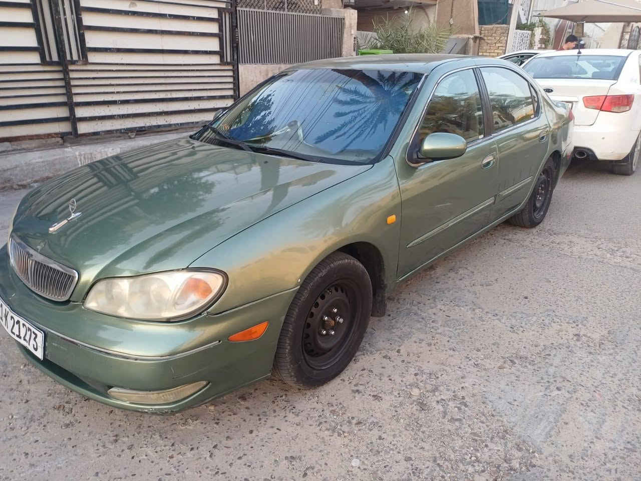 السلام عليكم ‏‪
مديل 2002 للبيع السعر 40 وبيها مجال مكان ابو غريب المنسيه مقابيل معمل حليب بلادي للستفسار اتصال او واتساب ‏‪***********      ***********

