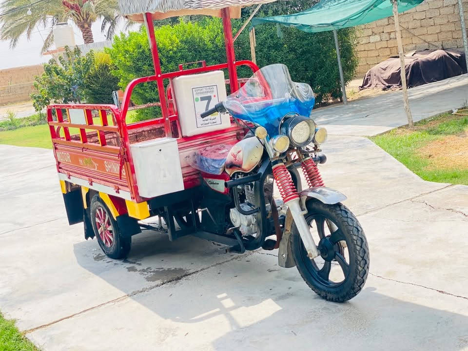 ستوتة ام الطير 2021 مكفولة عام خير من الله مال جناي اوراق كاملة تهم تايرات رگبة مكفولة  السعر مليون و 300 و بيها مجال للشراي للستفسار *********** العنوان دلي عباس قرية  الوشاع
