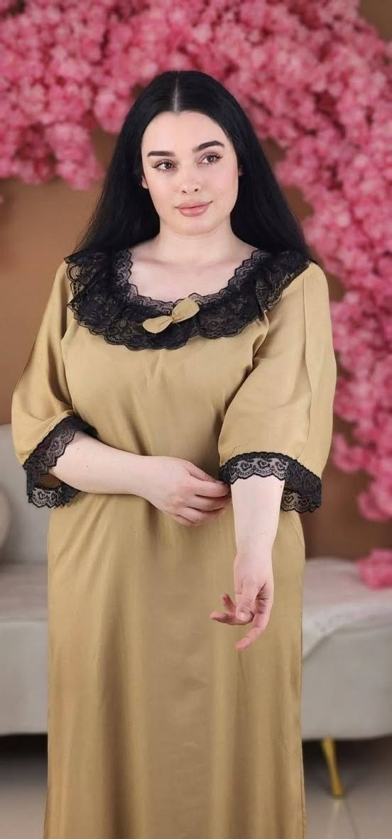 #البيع_جملة_فقط✅
https://t.me/mhjmlh1 قناة التلكرام 👈👈
دشداشة مديل فستان 
كشمير ايطالي دبل صبغ x2 
شغل شيفون دانتيل صدر وردن 
درزن نضامي ٤ لون 
L xl xxl  ماركة مارجل 
سعر الدرزن 68 الف

