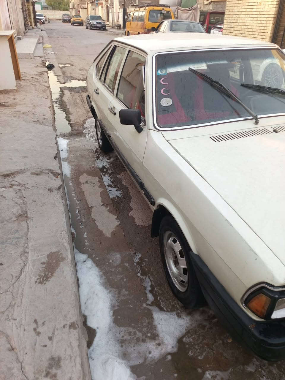 سياره برازيلي خير من الله مكينه وكير حلوات صدره زين تخم تاير موديل 87 السعر 22وبيه مجال الرقم ***********
