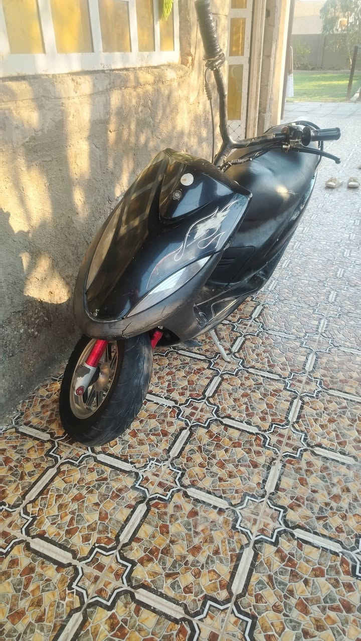ماكس عدله 49بلاديه مكينتها تخبل شرط الفحص +بيها تزويد خفيف (سعرها 450قفلل) ***********
