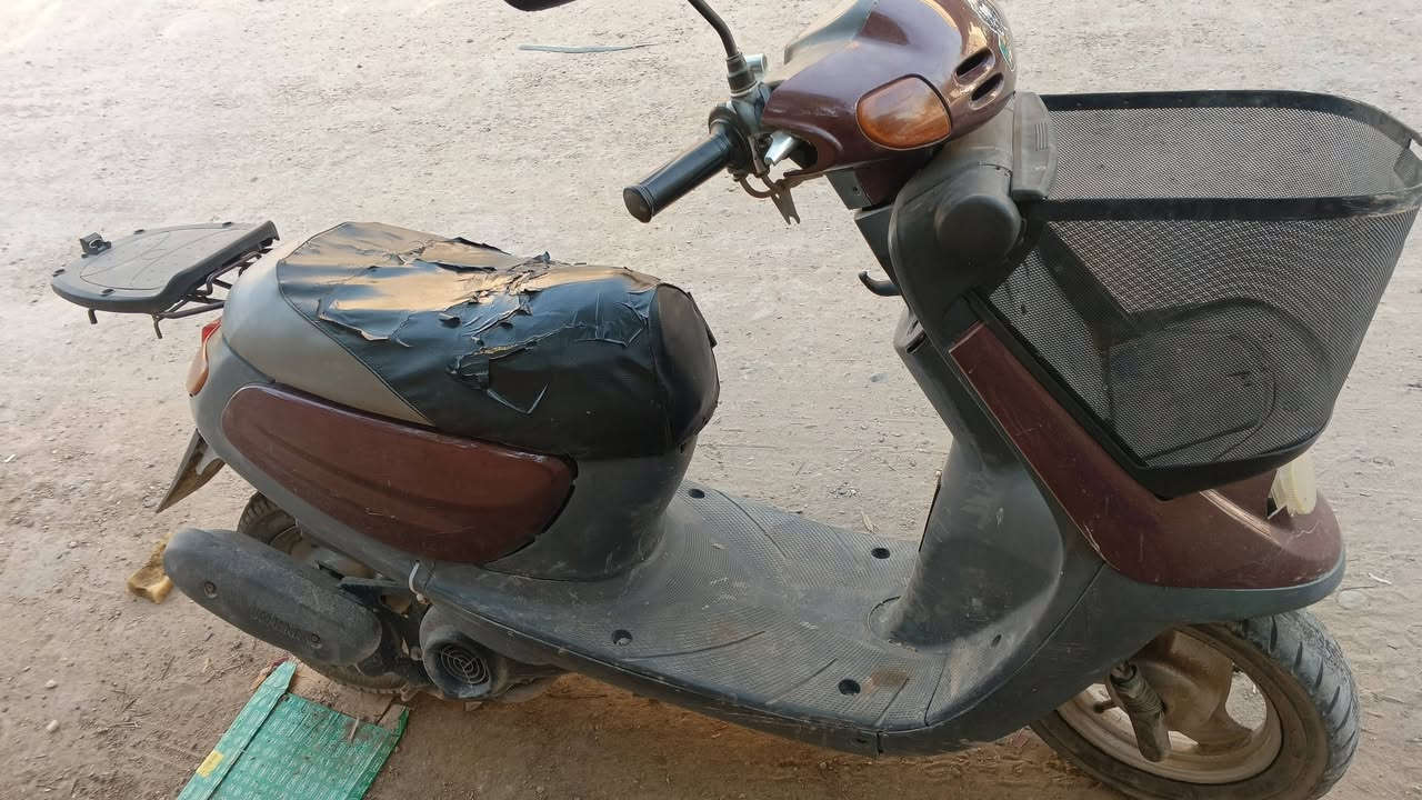 للبيع ام السله كامله نكره سلف كلشي شغال بيه سعر 250 وبيه مجال
اتصال ***********
