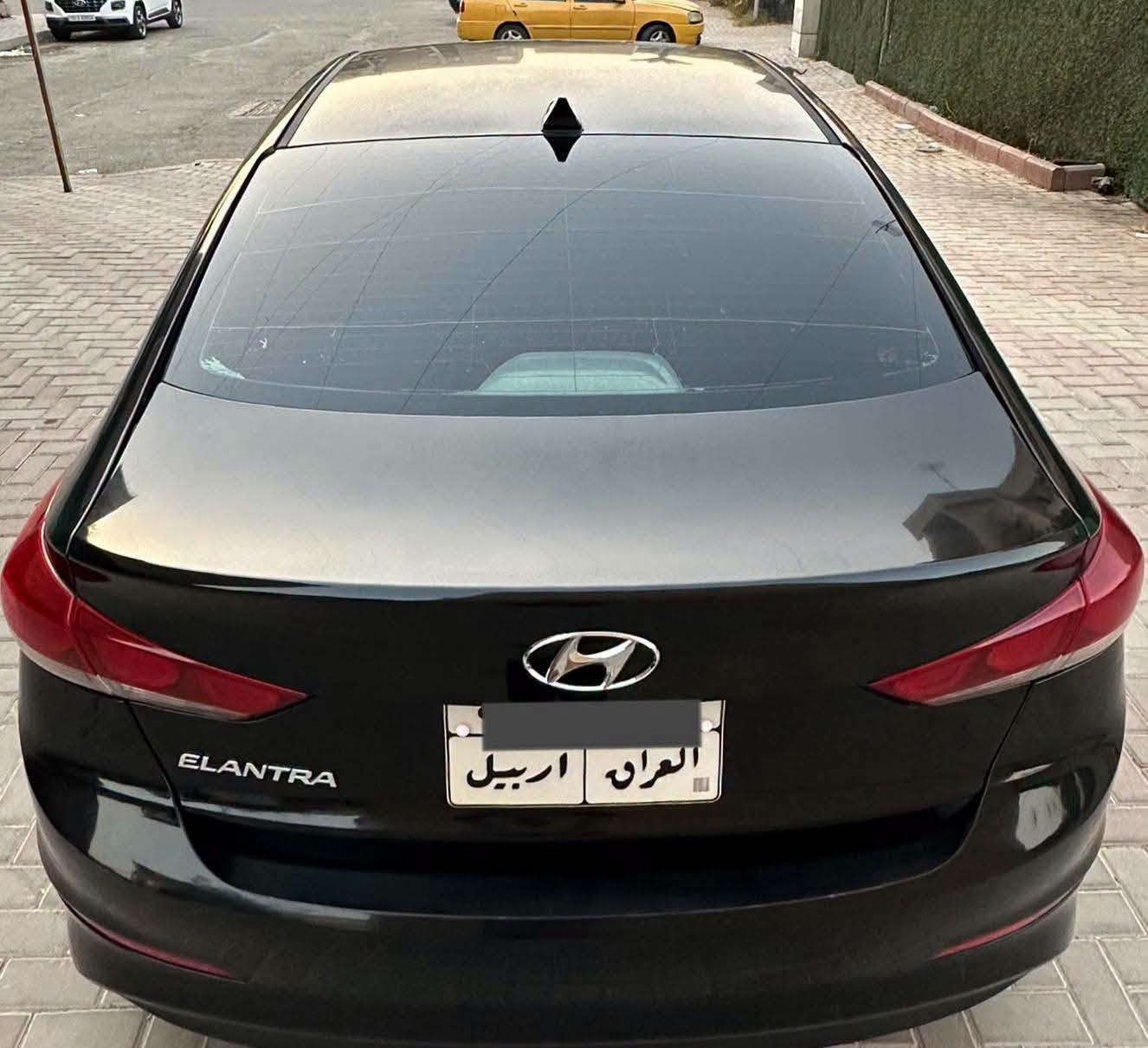الانتره للبيع مديل 2018  وارد امريكي كلين تايتل
بدون حادث بدون صبغ بدون تبديل فقط دعاميه اماميه
 ايرباك دشبول راجع سستم    المحرك 2000 دوش المرغوب 
كير AT المرغوب  ماشية 90 مايل حقيقي 
رقم اربيل غرامات تحويل بشرط 
كير محرك بشرط ممفتوح 
تبريد صدر حدادية بشرط كل نقص مابيها
المواصفات 
رادار امامي
رادار جانبي   
3 مودات قيادة
مانع انزلاق
شاشة تدعم الكار بلي    
مكان السيارة بغداد زيونة
 
رقم صاحب سياره
***********
