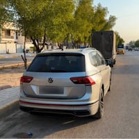 تيكوان 2023  فئه R محرك 2000تيربو  فول مواصفات 7 راكب  رادار امامي وخل...