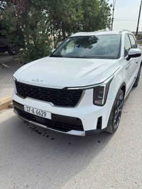 سورنتو • ٢٠٢٥ • ٦ سلندر فورويل