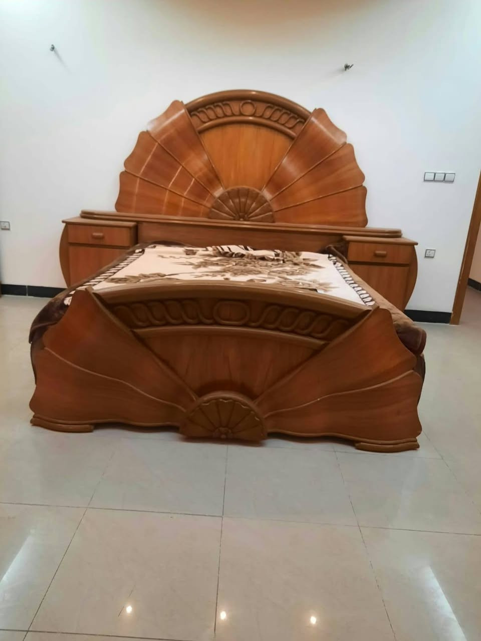 بحركة • وتساب