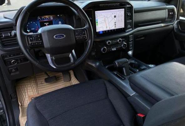 فورد F-150 ٢٠٢٤ • ١٨٠٠٠ مايل • فول مواصفات