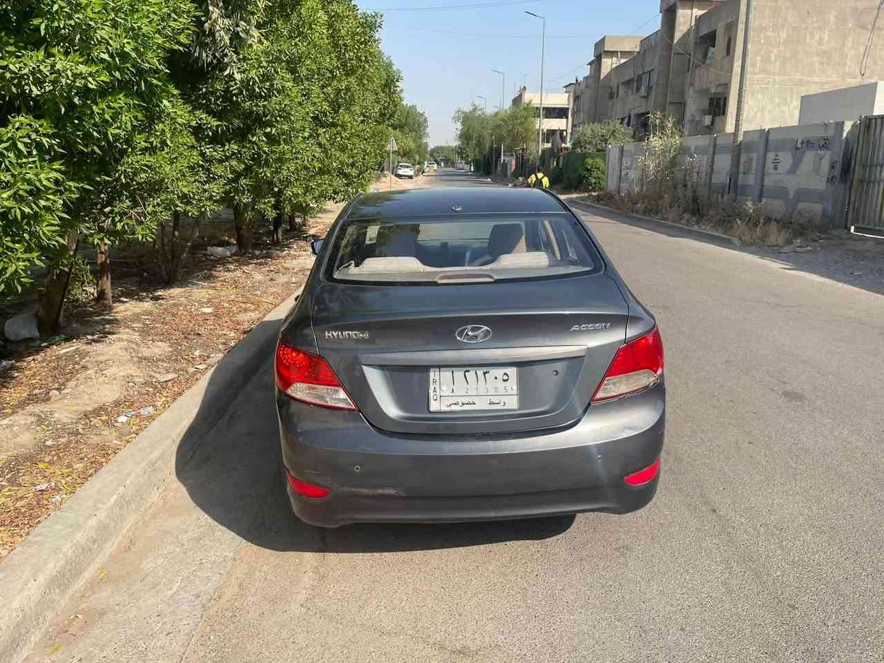 اكسنت للبيع خليج موديل ٢٠١٢
محرك ١٦٠٠
بيه طخات واظح بالصور
مكان السياره الامين الثانيه 
***********
السعر ٧٢ ورقه
