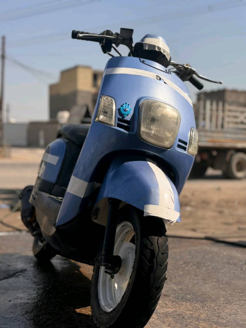بوليس • كوم حديد • قفل