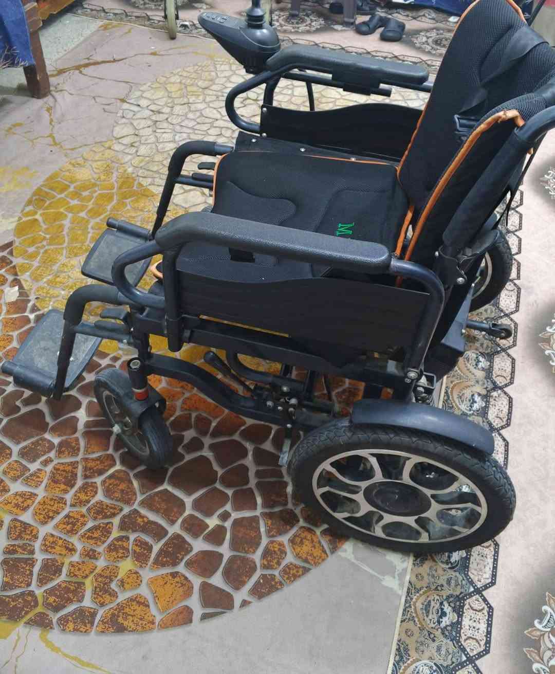 عربانه شحن متحركه استعمال قليل سعر 550 بيه مجال مكان بغداد ***********
