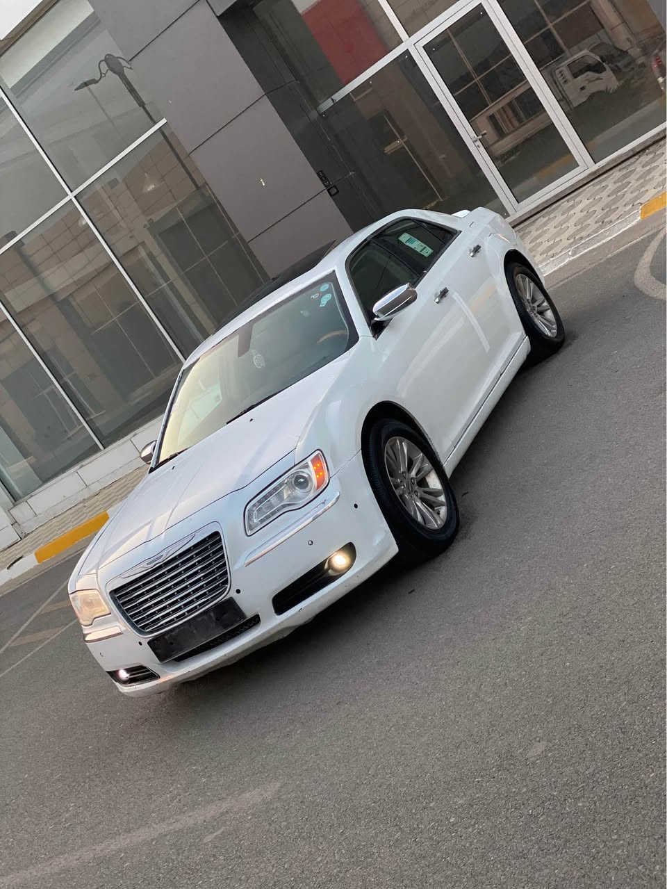 كرايسلر 300 • ٢٠١٤ • V6