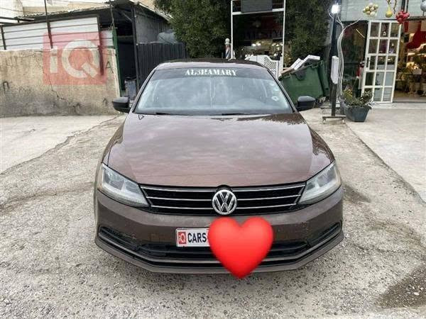 جيتا موديل 17 بيع مستعجل سعر ٩٢ورقة قفل 
محرك ١٤٠٠توربو 
وارد امريكي 
لون مميز قهوائي 
بيعة قطعتين صبغ  وبارد  
مواصفات عادية 
بلوتوث 
تحكم ستيرن صفحتين
كروز سرعة 
مانع انزلاق 
بيع مستعجل 
مكاني بغداد اليرموك 
***********

نص مكتوب في الصور:
- المدعة
