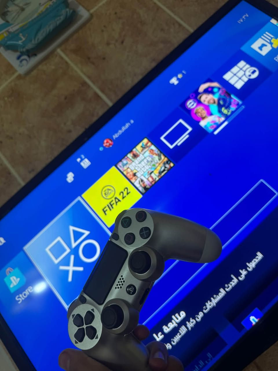 سلام عليكم بلي فور سلم للبيع مستخدم اقل شهر نضيف مابي اي نقص جميع ملحقات جوستك 2 اصلي + قرص واحد جيتي اي سعره 265 بي مجال للشراي مكاني كربلاء وتساب ***********
