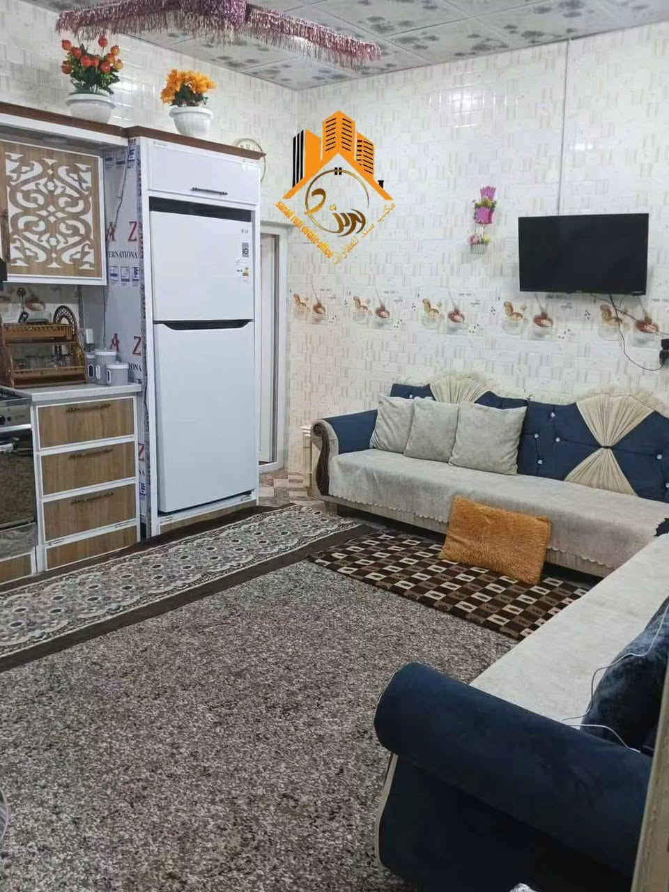 اعلان طابو سعر مناسب 

بعد التحية والسلام      #متوفر_حالياً 

دار للبيع ١٠٠ متر ٥ ٪٢٠ مستطيل طابو صرف طابق ونص 
غرفة نوم استقبال مطبخ هول ارضي + غرفة نوم جاهزه مع هول البيتونه الطابق الثاني 

سيراميك سقف ثانوي

موضح أمامكم في الصور

العنوان #كركوك_كركوك  واحد حزيران ص ٣ خلف مخزن ليث
السعر اكتب تم ويصلك السعر 

للاستفسار اكثر
هواتف ***********
المكتب *********** #اومراجعة_مكتب_سند_للعقار

نستقبل جميع عروضاتكم بيع وشراء وايجارات الدور السكنيه والأراضي التجاريه وغيرها
                                        

 #إدارة_مكتب_سند_للعقار

نص مكتوب في الصور:
- sanad real estate office
- sanad real estate office سند للعقارات
- sanad real estate office مكتب سند للعقار
- مكتب سند للعقارات
- sanad real estate office :)