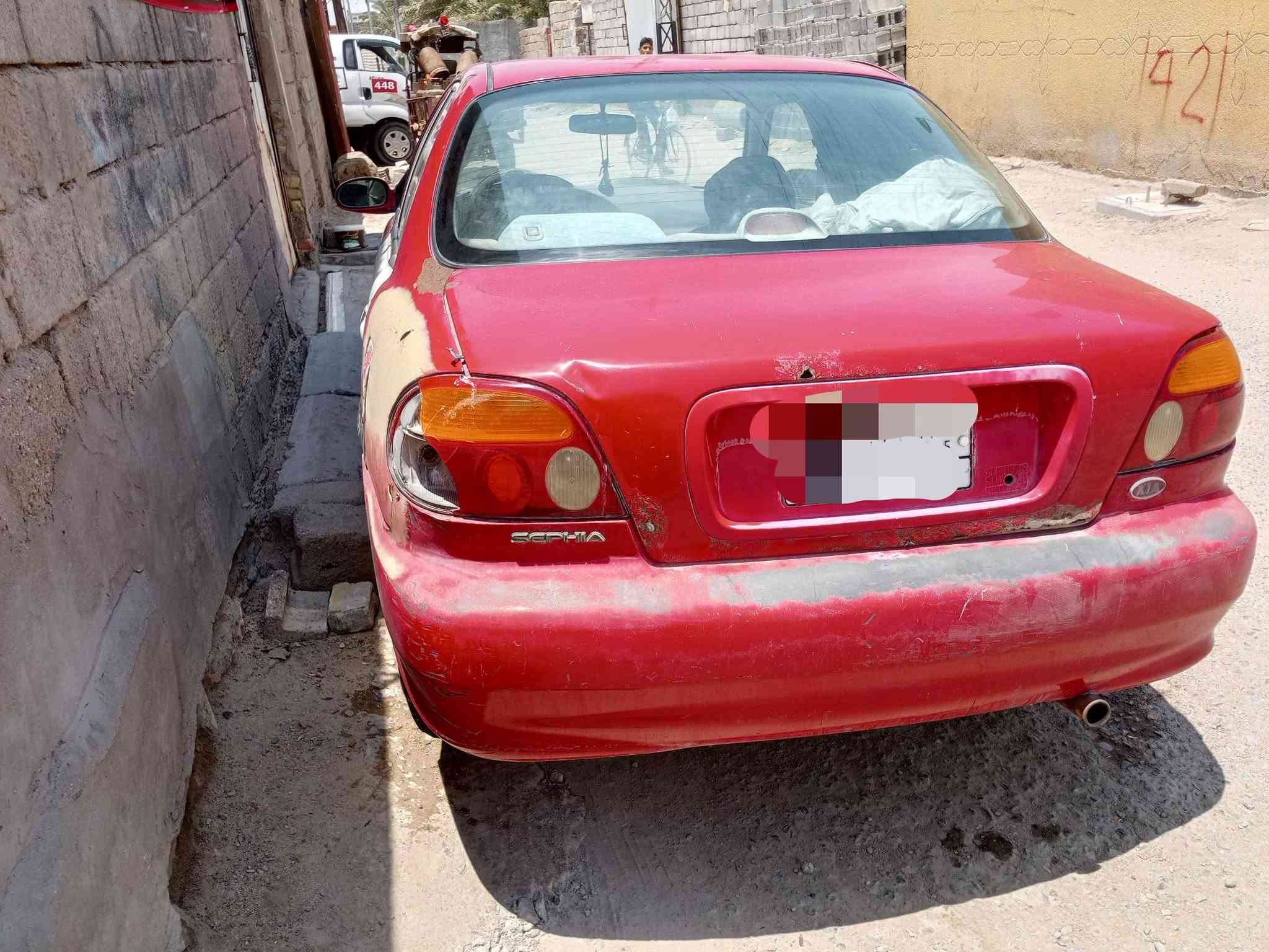 سلام عليكم كيا سيفيا للبيع موديل 2000 مكينه تنقص قليل بدون دخان سنويه منتهيه ومكانها بالبصرة الزبير سعرها 25 وبيها مجال للاستفسار الاتصال على الرقم ***********

