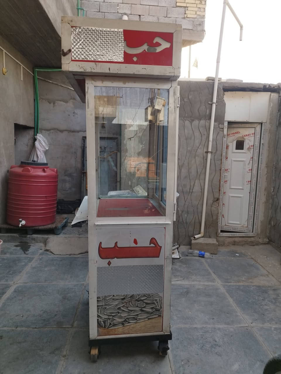 عربانه مالت حب نضيفه للبيع سعره 150 المكان البصره الزبير ***********
