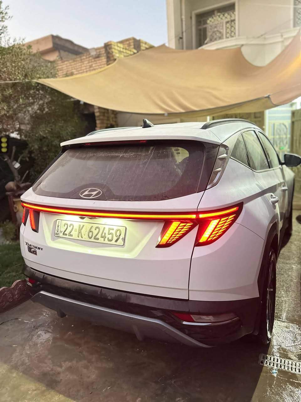توسان خليجي موديل ٢٠٢١
مواصفات النص فول 🚗 
كشن٢ كهرباء 
تشغيل عن بعد 
تحكم ستيرن
مري شفط + اشاير بلمري 
بردات خلفه بلادي 
شاشه كبيره 
كار بلي
لايتled
قطعتين تبريد
فول بصمات  فول حساسات وغيرها،…..
السعر ١٧٥ الرقم اربيل باسمي
ماشي٦٠
 مكاني بغداد***********  جاهزه للاخير 
بيها جاملغ بي  صبغ وشبر بارد بلباب
