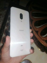 هاتف شارب زيرو تو الياباني  ملك السلاسه وا الالعاب ب270 الف فقط الجهاز...