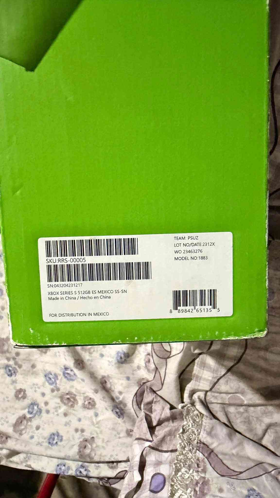 السلام عليكم
Xbox series s 
اصدار 2023
جهاز نظيف جدا و ما مستعمل 
نقص فقط جوستك  الجهاز نظافه ١٠٠٪؜

 مستعمل شهر واحدا فقط ومتروك‼️
السعر ٣٥٠ وبي مجال حك الجيه 
العنوان بغداد البياع 
الرقم ***********
