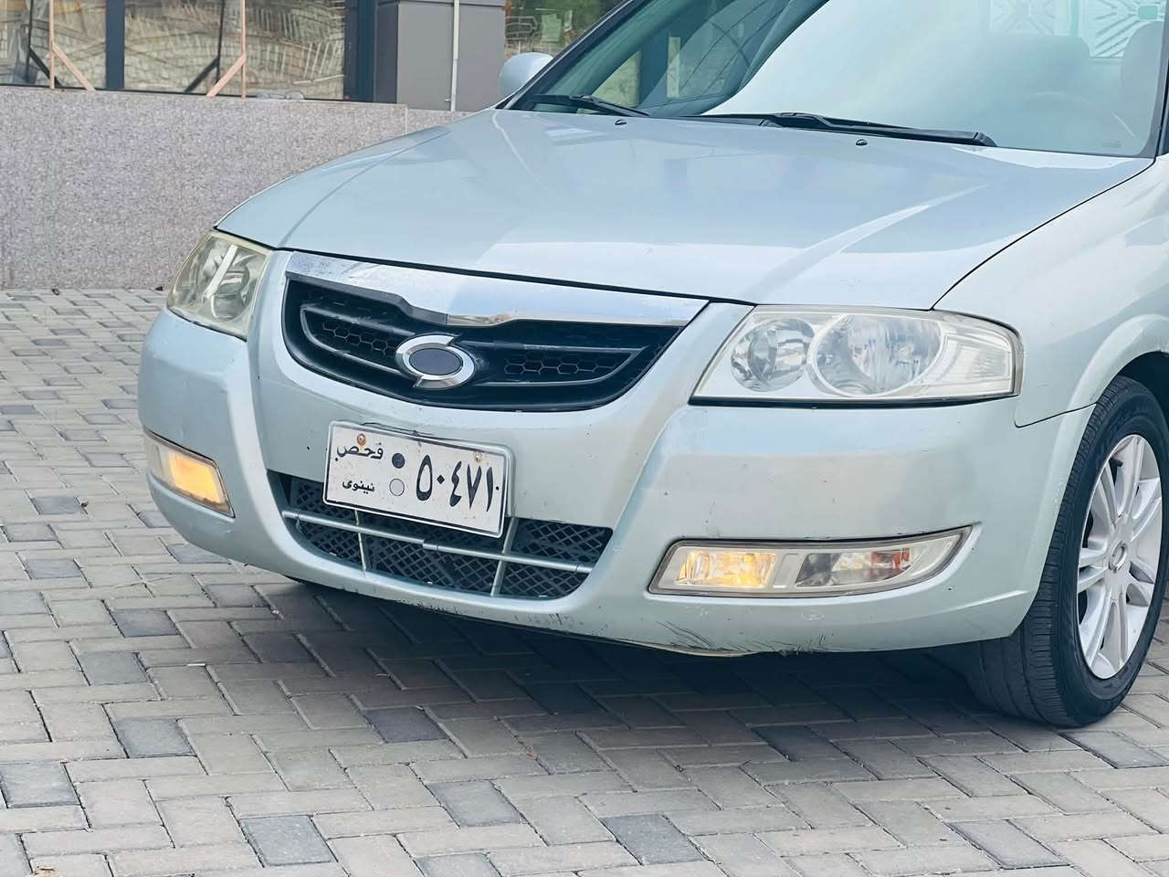 ٢٠٠٦ • بدون أوراق • خربان