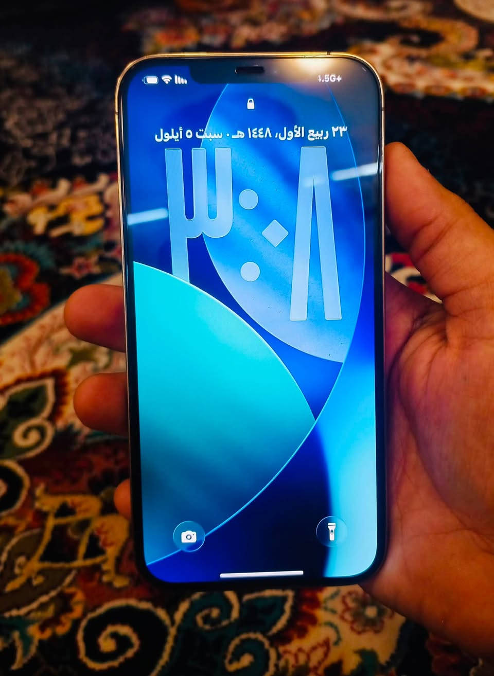 السلام عليكم
iPhone 12 pro max

اللون المميز الذهبي 
ذاكره 256
جهاز شرق اوسط شخط مابي نضيف او مكفول 
نت او صوت او شاشه كامرات اماميه خلفيه مكفول او بي ضمان سبوع كامل ميعجبك ترجعه او تاخذ فلوسك او اني الممنون 
فقط مبدل بطاريه 100% جديده ارقه نوعيه تفحص وين ميعجبك اذا مو اصليه اني معتي 
ايكفي استخدام يوم كامل او زايد
فيس ايدي واكف المستشعر بسيط اب 25 ايسوولكيا 
غير ذني اني اتحمل كل مشاكل الجهاز او مكفون من اي شي 
السعر جوه السوك (490 الف ) او بي مجال للطيبين 
مكاني نجف كوفه شارع المعمل وين ميعجبك اجيك او تددلون 
***********
