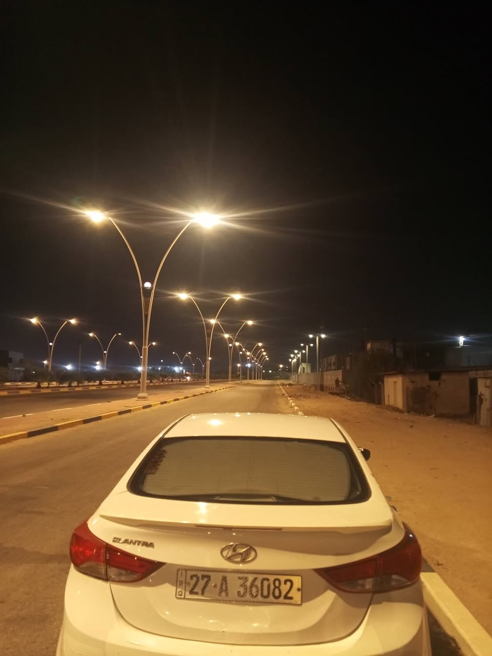 سلام عليكم 
النترا خليجي موديل 2015 1600دوش بيه لهلالين صبغ هلال جاملغ صبغ و باب مبدل سعر 100وبيه مجال لشراي ***********
