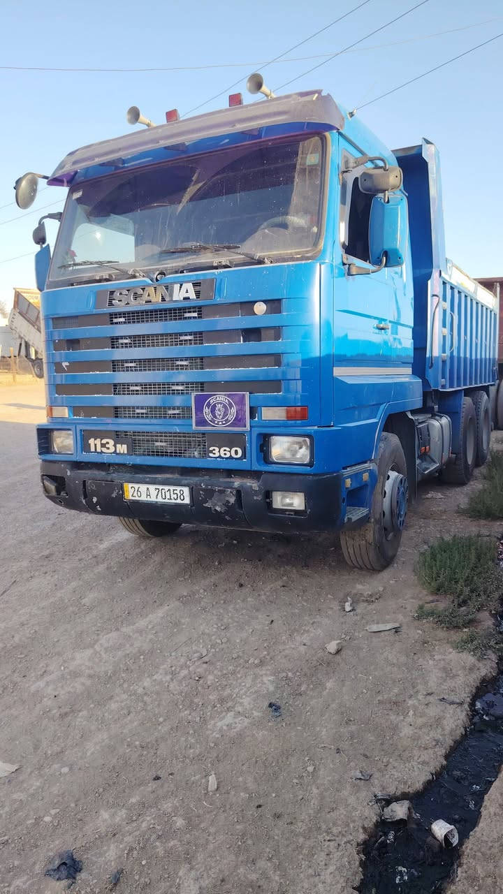 السلام عليكم سكانيا للبيع113مكينه ٨٨بم عادي كير/900/3/3/ ***********
