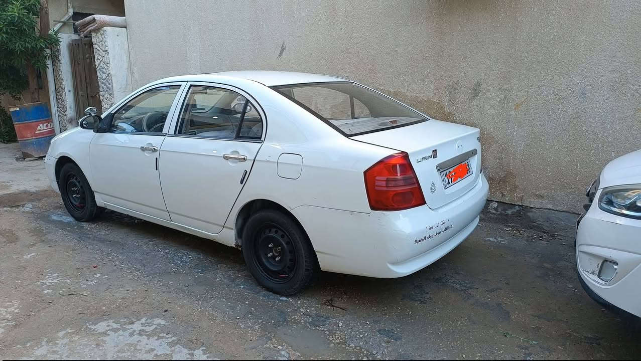 سلام عليكم
للبيع ليفان 620  رقم كربلاء سنويه لغاية 2031
محرك وكير مكفولات بيه صبغ جاملغ الامامي ونصف من البنيد نقصه تبريد العنوان كربلاء السعر المطلوب 40ورقه وبيه مجال
***********
