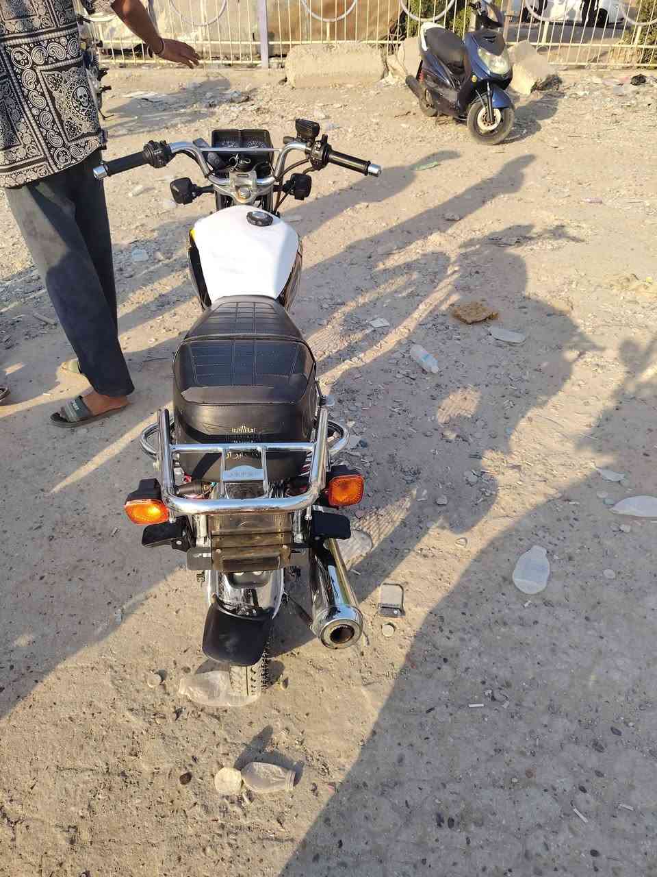 سونك مديل ٢٤ كفاله عامه بالجيس الدراجه ٥٥٠ وبيها مجال بغداد الشعله الخطيب الزراعي ***********
