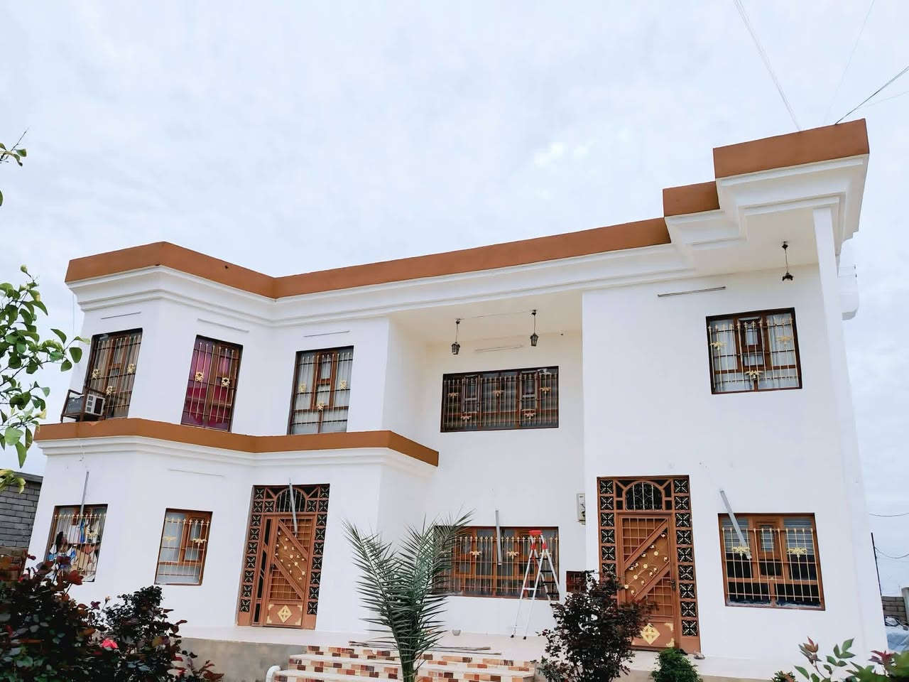 صباغ متفرق داخل خارج ابواب شبابيك سياجات مانع رطوبه بسعار مناسب اتصل ودلل ***********
***********
