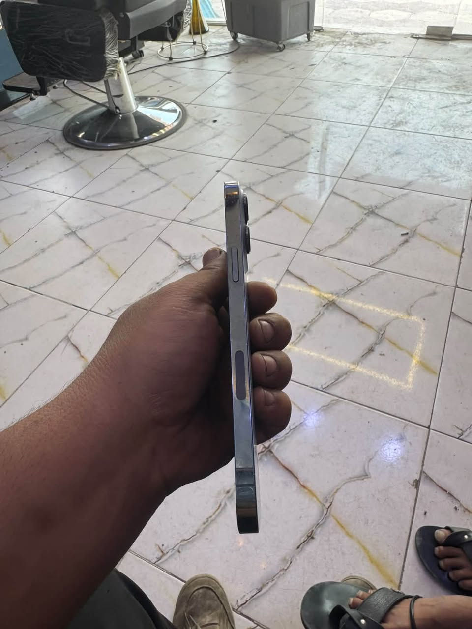 ايفون١٣برو ماكس ذاكره ٢٥٦بطاريه٧٦مكفول وتر برو ب٦٥٠وبي مجال مكان ديوانيه ***********

