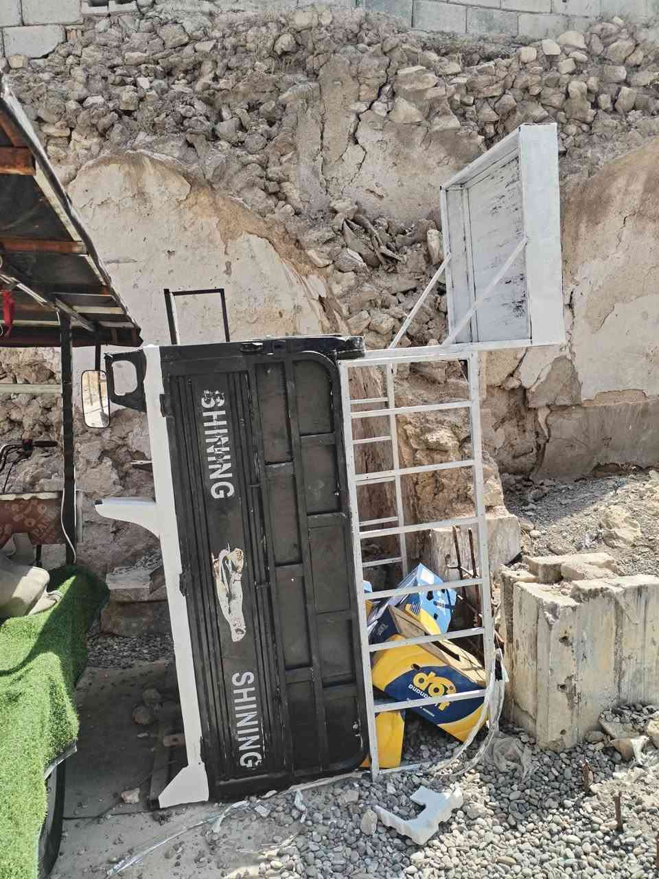 السلام عليكم ستوته 18 كلها سغاله اسعر 1350
اتواصل ***********
