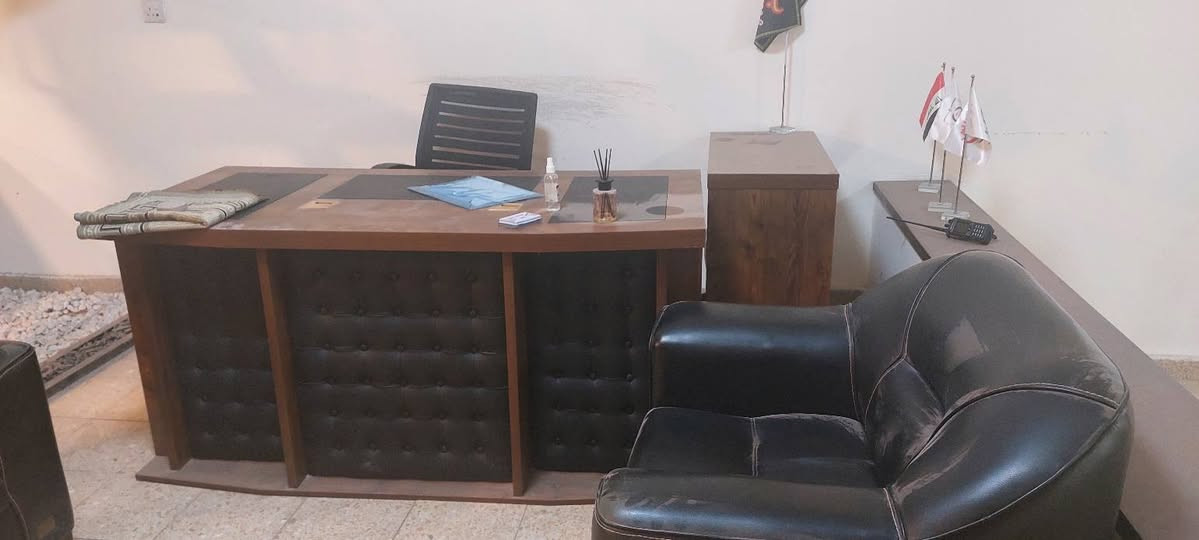 للبيع • ديكور مكتب