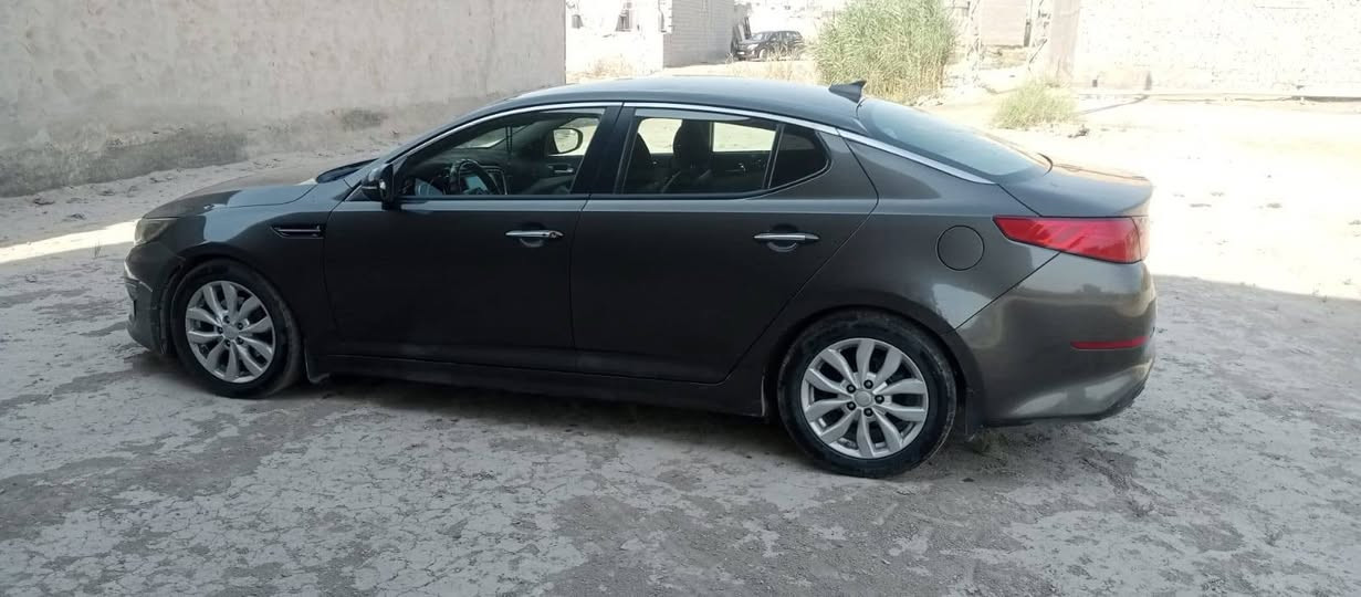 بعد  موافقة مدير  الكروب. اوبتيما أمريكي  2015 فول  عدا الفتحه حداديه  وتخم  تاير وباتري جديد  وتبريد قطعتين   ورقم. جديد. بسمي. وخير من  الله. والسونار منشور. مكان  السيارة  بابل  القاسم.  ***********
