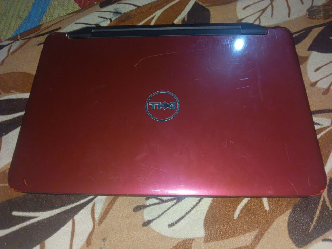 لابتوب للبيع
مواصفاته حلوه 
ذاكره 128GP
نضام ويندوز 7 
بطاريه زينه تبقه مشتعله عندك فوك الساعه 

السعر 85 الف وبيها مجال

للاستفسار ***********
