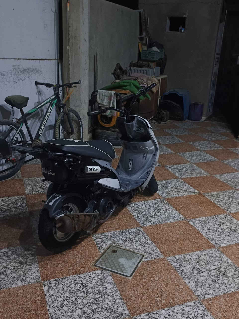 سلام عليكم من رخصت مدير الكرب
دراجه للبيع ماكس منغولي حربيه دراجه شلعه ومعدل للبيع سعر 400وبيها مجال قليل مكان بصره ابي الخصيب رقم***********
