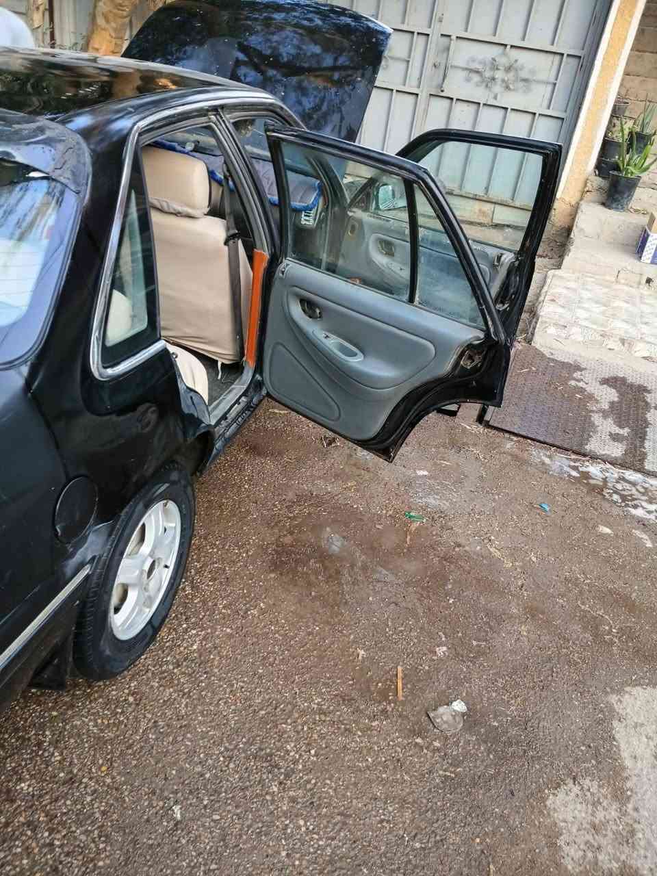 اسلام عليكم سيارة ابرنس فراشة سيارة خير من اللة تخم تاير  جواها مكينة و صدر و كير و حدادية خير من اللة اللة شاهد مستعجل على البيعة سعر 30, و بيها مجال مكان السيارة ديالى جديدة الشط اتصال ***********
