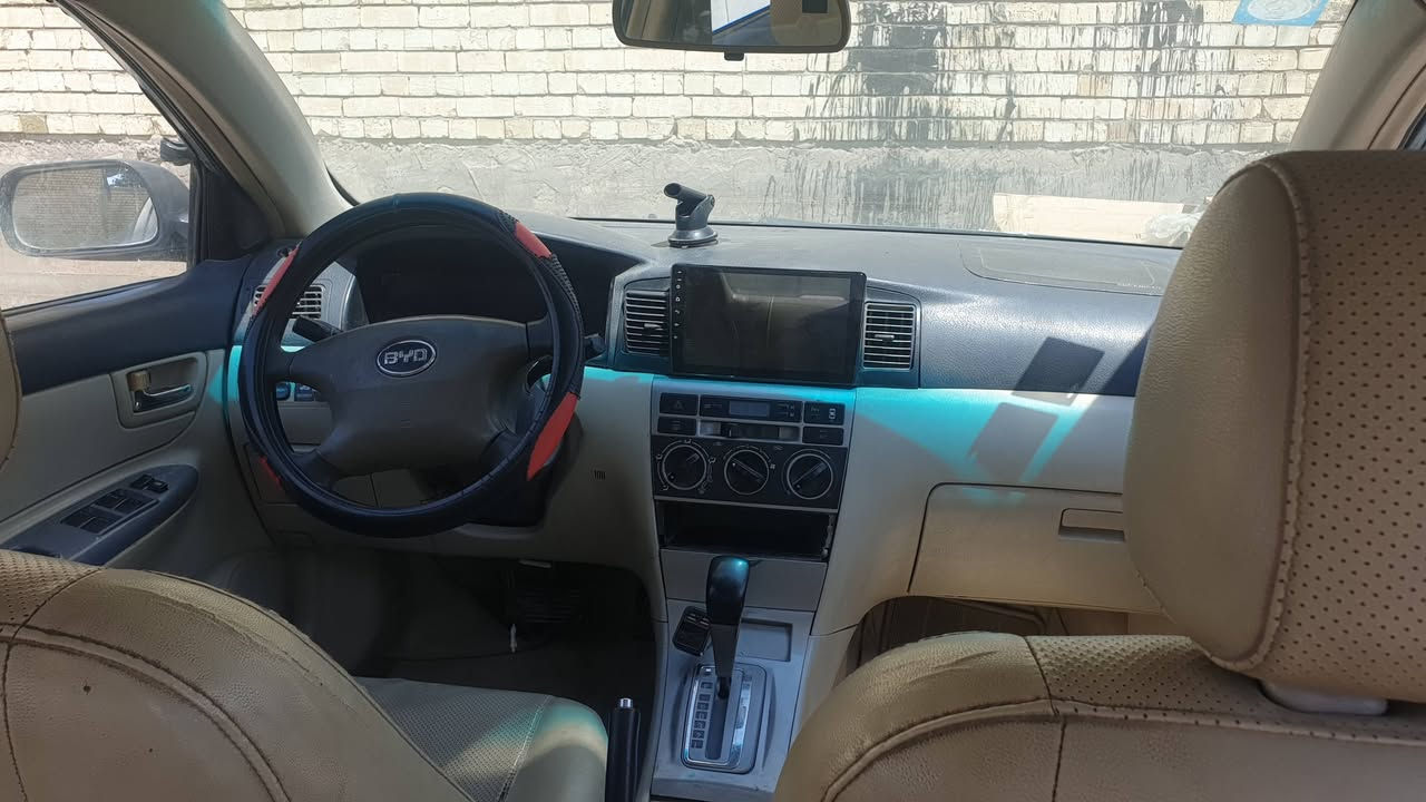السلام عليكم  للبيع byd f3 المرغوبة
Byd f3 at المرغوبة 

 محرك ميسوبيشي ياباني  ٤ سنلدر  كير اوتوماتيك  ٦ سرع  

نظام Abs مانع انزلاق   . تبريد  ثلج   حدادية  خير من الله . 

فتحة سقف حساسات خلفية شغالة   . شاشة أندرويد  
دواخل نظيفة 
رقم كربلاء بأسمي تحويل ثاني يوم 

السعر 48$ 

مكاني كربلاء 

للاستفسار  الاتصال 

***********
