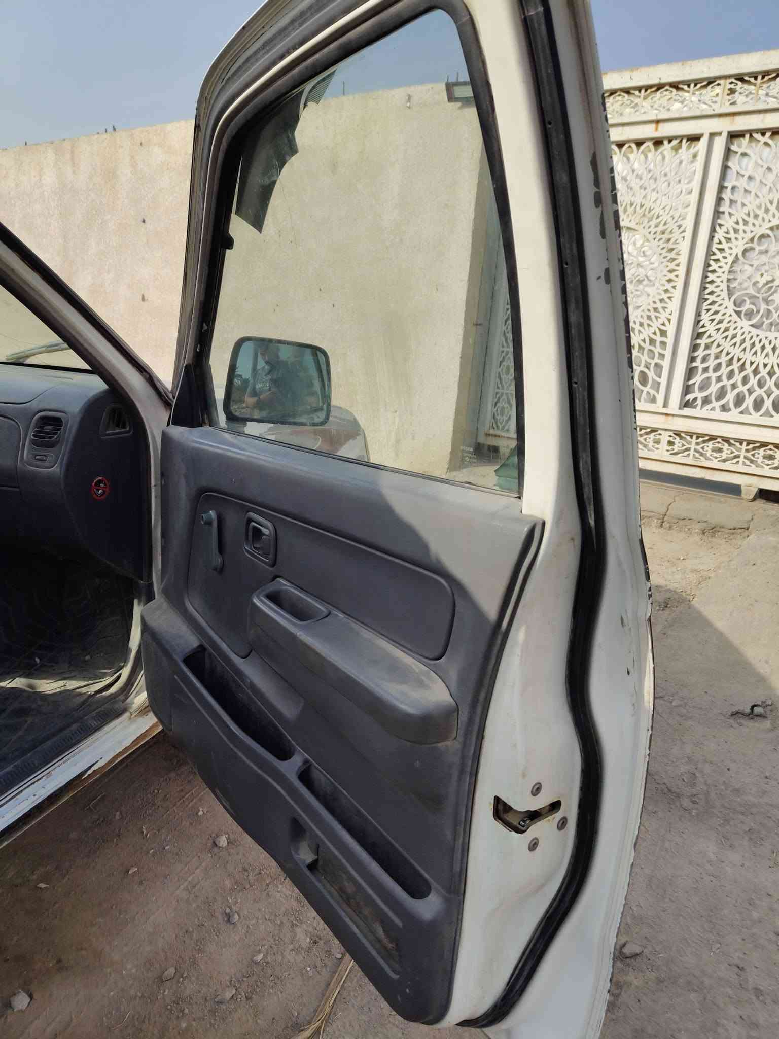 نيسان بيك اب • ٢٠٠٦ • مكفولة شرعي