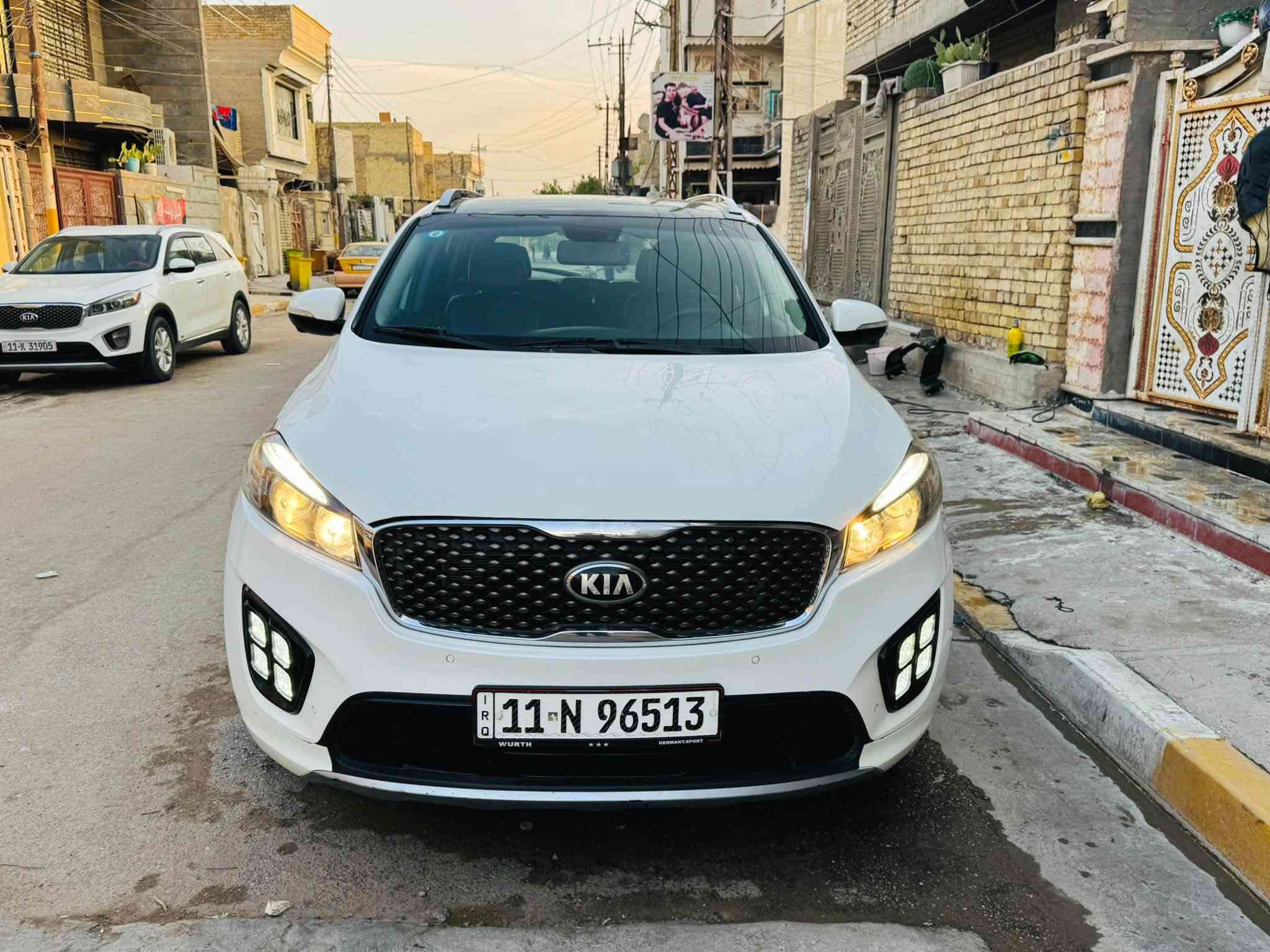 سلام عليكم سورنتو 2017واردا امريكي فول مواصفات فئة(S) مكينة 6سلندر 7راكب تبريد 3قطع مري شفط اشاير بل مري بصمة فتحة بصمة ابواب صندوك كهرباء كشنات كهرباء جلد تدفئة تبريد بك لايت لد حادث فقط بنيد مبدل بدون ضرر بيهة صبغ قطع ابيع حزام رقم بغداد انكليزي بسمي مكينة كير حدادية صدر امامي خلفي كلة جديد تريد شغال رايدهة 162وبيهة مجال للشراي رقم ***********مكاني بغداد
