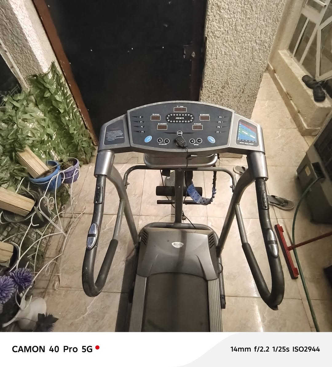 جهاز جري ٣ حركات نظافه ٨٠ %١٠٠ للبيع السعر ٢٥٠ الف العنوان بغداد الشعره قرب جسر الشعب *********** متواجد فقط عل واتساب مستعجل عل بيع
