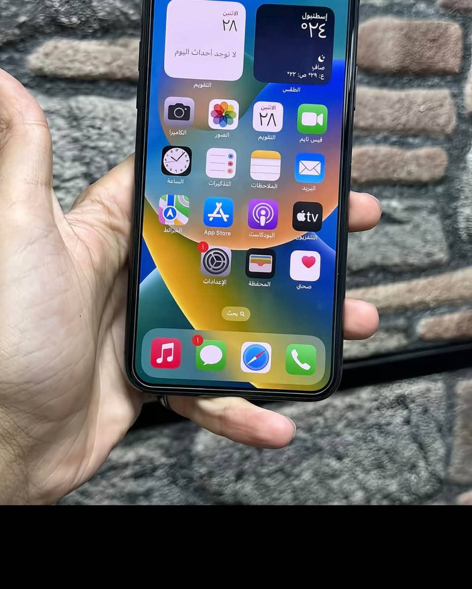 آيفون برو ماكس • نضيف • بطارية ٧٧٪